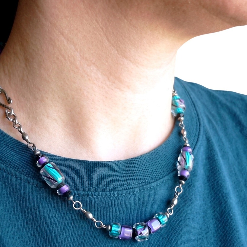 Vintage Murano Style Dichroic Art Glass Bead Necklace Silver Tone Toggle Clasp